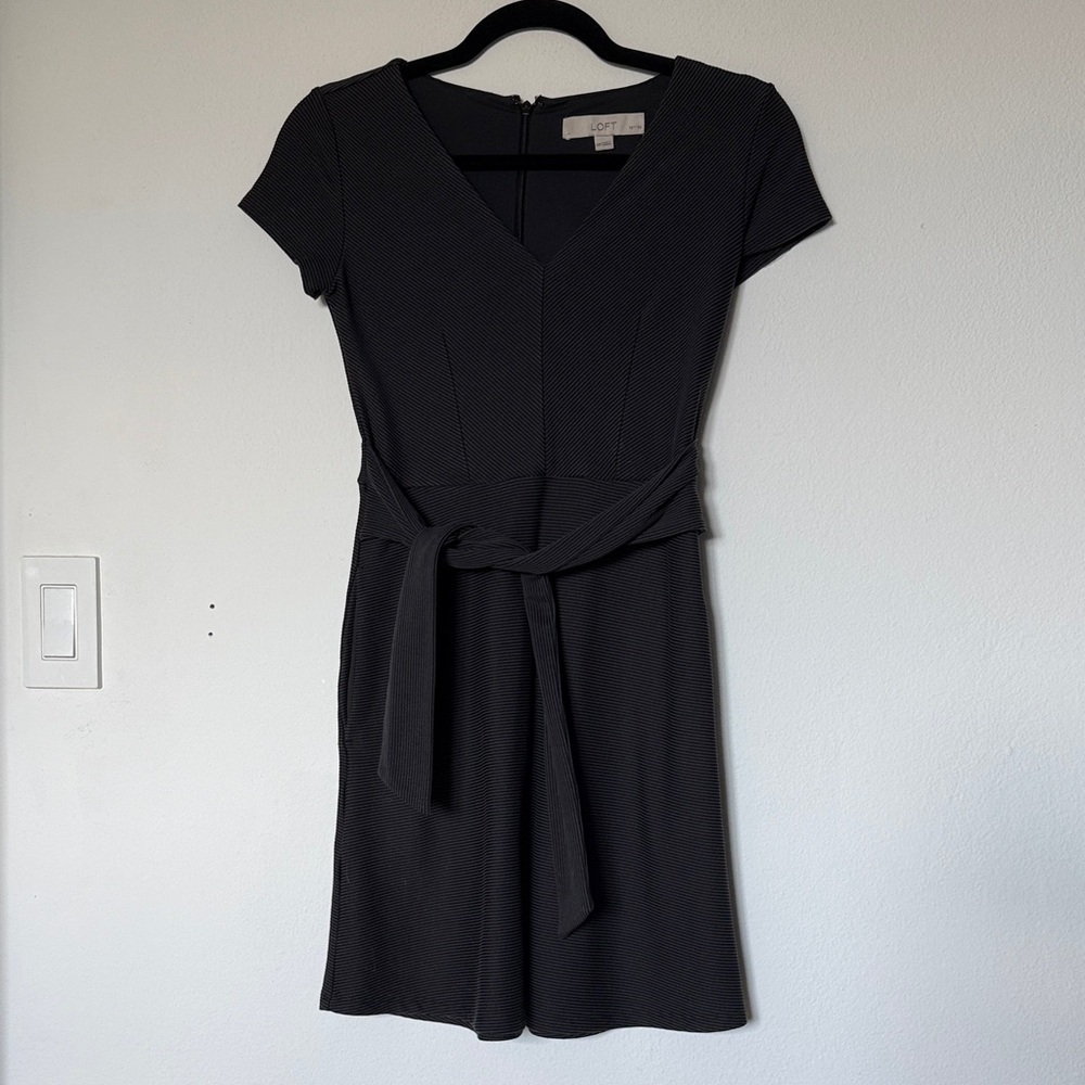 LOFT Black Short-Sleeve V-Neck Tie-Waist Mini Dress
